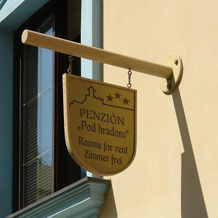 Penzion Pod Hradom Trenčín Екстериор снимка